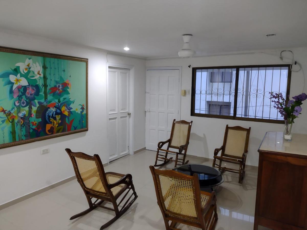 Clementina Hostel Cartagena Екстер'єр фото